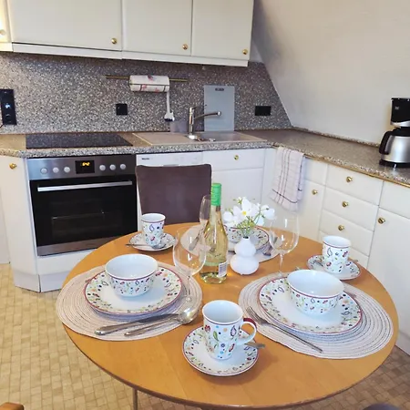 Fewo-rafaelo 2 Apartment